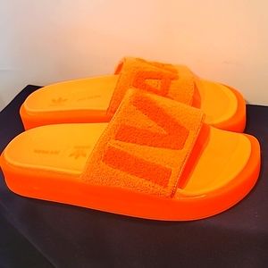 Ivy Park Fluorescent Orange Slides Size 9 US Mens/10.5 US Womens